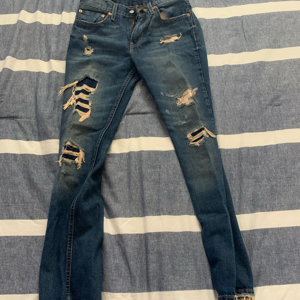 Levi 511 Ripped Jeans